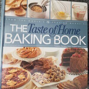 The Taste of Home Baking Book Hardcover Cookbook Binder NEW